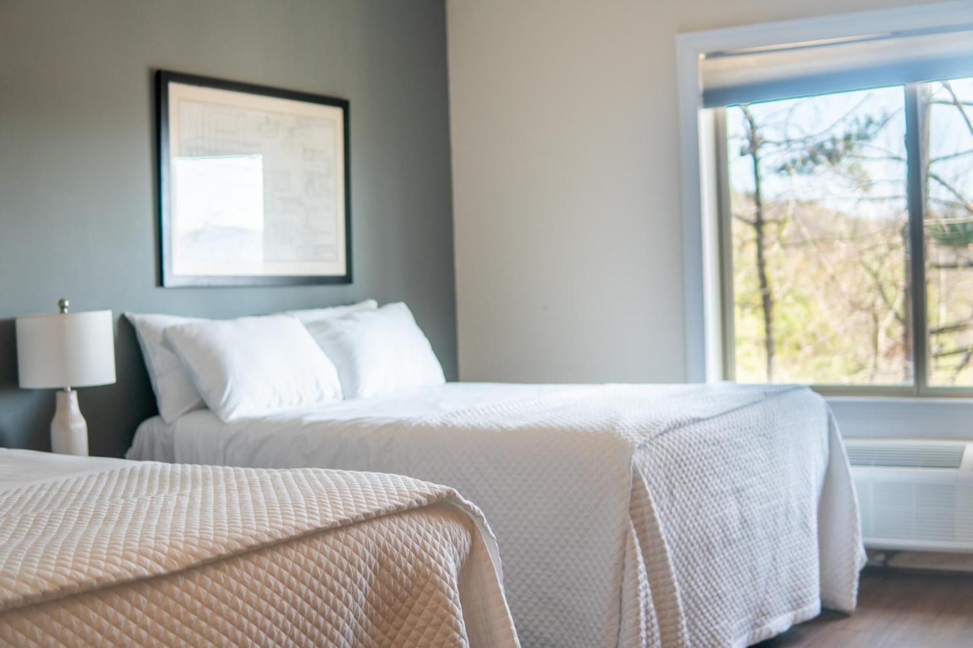 Inn At Crestwood Бун Екстериор снимка